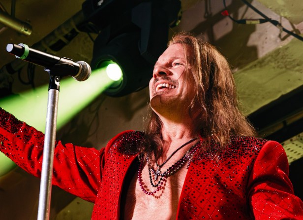 FOZZY – LIVE REVIEW – SWG3&nbsp;GLASGOW