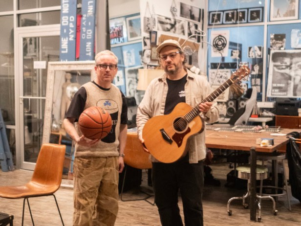 HOT CHIP’S ALEXIS TAYLOR & MIKE SIMONETTI – ANNOUNCE EP – SMUGGLERS&nbsp;WAY